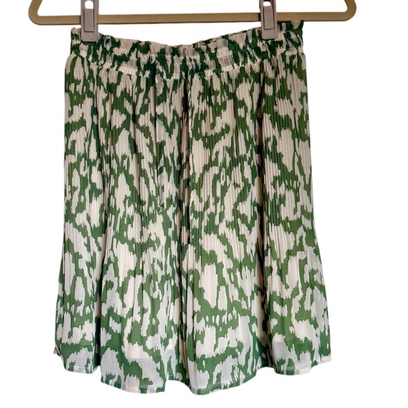 Artlove Green Cream Patterned Micro Pleats Mini Skirt Size 4 - Picture 1 of 8